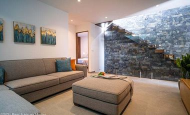 Casa de 4 rec una en PB y roof venta en El Nvo Refugio, Querétaro