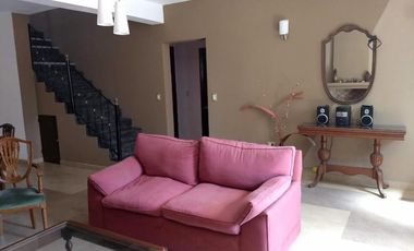 HERMOSO CHALET DE 5 AMB EN OSTENDE A 6 CUADRAS DE LA PLAYA