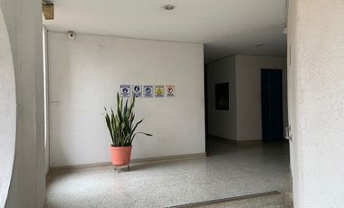 APARTAMENTO EXCELENTE UBICACION