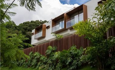 CASA TOWNHOUSE CLAYTON, CLAYTON HEIGHTS