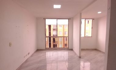 apartamento en arriendo en arboleda campestre yarumo piso 7 sin ascensor. Cod A14041