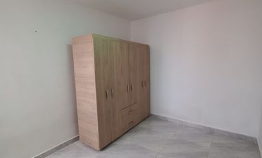 apartamento en arriendo en arboleda campestre yarumo piso 7 sin ascensor. Cod A14041