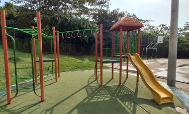 apartamento en arriendo en arboleda campestre yarumo piso 7 sin ascensor. Cod A14041
