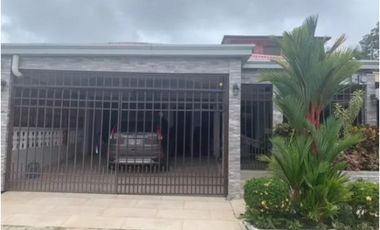 SE VENDE CASA EN LAS PRADERAS DE SAN ANTONIO CON 3 REC/259 MTS