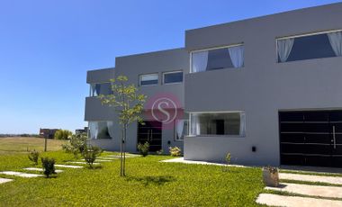 Casa en venta en San Sebastián Area2