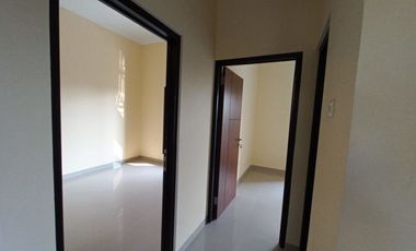RUMAH DIJUAL JOGJA 2 LANTAI TEPI JALAN RAYA
