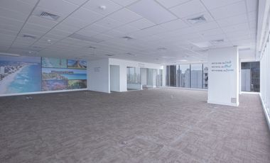 SE ALQUILA OFICINA DE 606 MTS EN OBARRIO