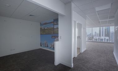 SE ALQUILA OFICINA DE 606 MTS EN OBARRIO