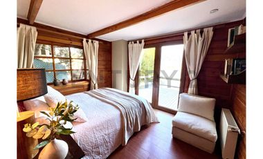 Se vende casa tipo sureño a orilla Laguna Aculeo