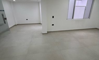En arriendo local oficina Prado Bucaramanga. Cod A22502