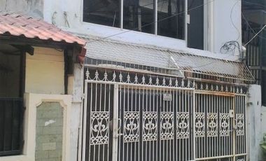 [E1775C] For Sale 2 Bedroom House, 100m2 - Kebon Kacang, Central Jakarta