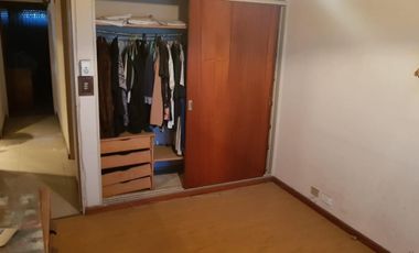 EXCELENTE PISO 5 AMBIENTES EN VENTA SOBRE AVENIDA MÁRQUEZ