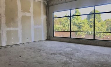 Local Comercial en Arriendo en Strip Center Paseo la Cruz