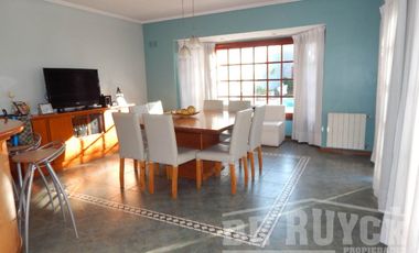 Chalet en venta en Berazategui Oeste