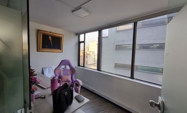 oficina en arriendo/venta en quinta camacho. Cod A8408273