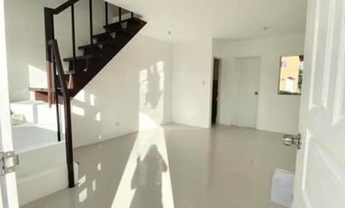 Ezabelle house and lot