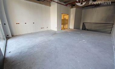 Local Comercial en arriendo en Obra Gruesa 165 M