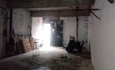 VIVIENDA EN P.A. CON  GALPÓN / DEPÓSITO EN P.B.