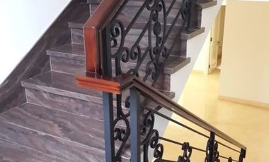 DIJUAL RUMAH di Jl. PONDOK HIJAU, PONDOK INDAH, JAKARTA SELATAN