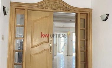 House for Rent in San Miguel Village, Makati City