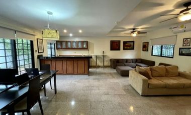 SE ALQUILA HERMOSA CASA EN SAN FRANCISCO $4,000