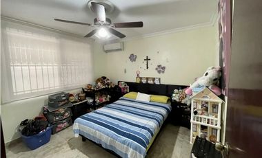 SE ALQUILA HERMOSA CASA EN SAN FRANCISCO $4,000