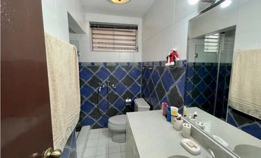 SE ALQUILA HERMOSA CASA EN SAN FRANCISCO $4,000