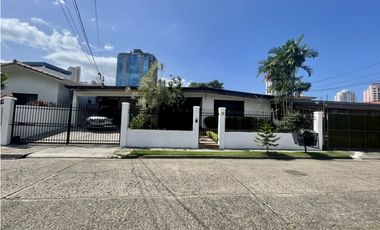 SE ALQUILA HERMOSA CASA EN SAN FRANCISCO $4,000