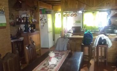 Excelente Propiedad de 4 Ambientes Zona el Triangulo Cochera doble cubierta