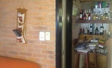 Excelente Propiedad de 4 Ambientes Zona el Triangulo Cochera doble cubierta