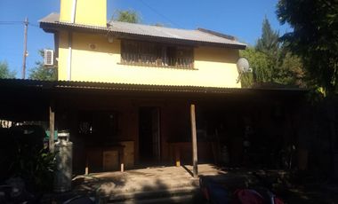 Excelente Propiedad de 4 Ambientes Zona el Triangulo Cochera doble cubierta