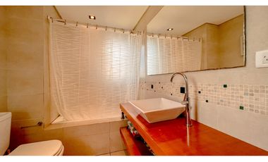 Casa cuatro ambientes. Rumencó. Piscina climatizada. Quincho.