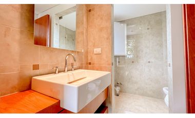 Casa cuatro ambientes. Rumencó. Piscina climatizada. Quincho.