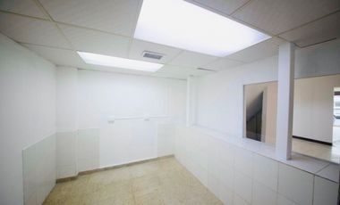 Alquiler de local comercial en OBARRIO (KC)