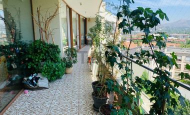 SE ARRIENDA DEPTO 3D-3B CON GRAN TERRAZA Y QUINCHO