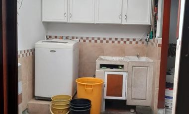 casa en venta en c.c santa teresa. Cod V2250