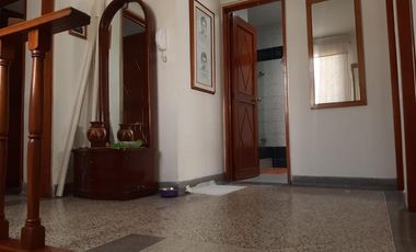 casa en venta en c.c santa teresa. Cod V2250