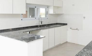 Casa en venta en Barrio Privado  Pilar del Este