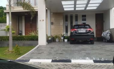 di jual rumah 2 lantai di jalan delima seputaran srikandi