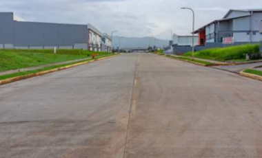 SEA CONFIABLE ALQUILA AMPLIA BODEGA EN TOCUMEN