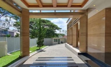 DIJUAL RUMAH LUAS, MEWAH, VIEW GOLF at MEDITERANIA 1, SENTUL CITY