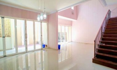 Rumah 2 Lantai Luas 216 di Villa Puncak Tidar kota Malang