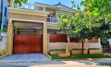 Rumah 2 Lantai Luas 216 di Villa Puncak Tidar kota Malang