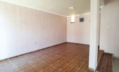 Rumah 2 Lantai Luas 216 di Villa Puncak Tidar kota Malang