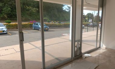 local en arriendo en la ceja. Cod A213896