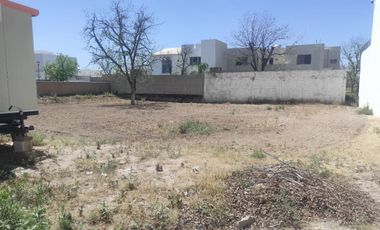 Se vende terreno residencial en Virtudes esq. con Via de Santo Tomas, Las Trojes