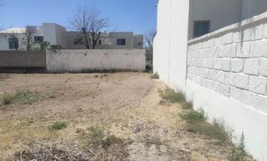 Se vende terreno residencial en Virtudes esq. con Via de Santo Tomas, Las Trojes