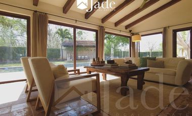 EN VENTA, Casa y Departamento en Lomas del Castillo