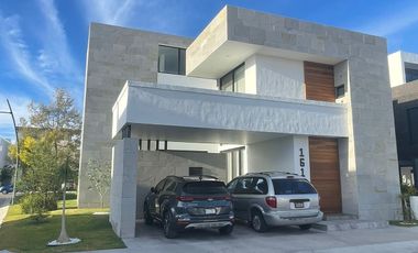 CASA EN VENTA EN COTO PUNTA DEL CIELO AL NORTE AGUASCALIENTES