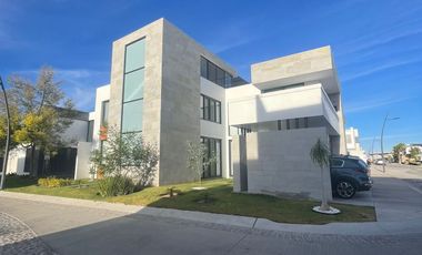 CASA EN VENTA EN COTO PUNTA DEL CIELO AL NORTE AGUASCALIENTES